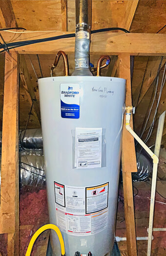 https://darchhotwater.com.au/uploads/2025/06/electric-hot-water-system-90253.jpg