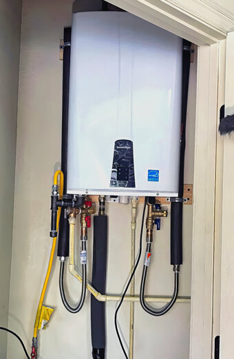 https://darchhotwater.com.au/uploads/2025/06/thermostatic-water-systems-87780.jpg